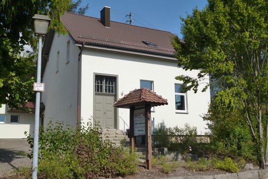 Büchereigebäude der Gemeinde im Ortsteil Wallhausen